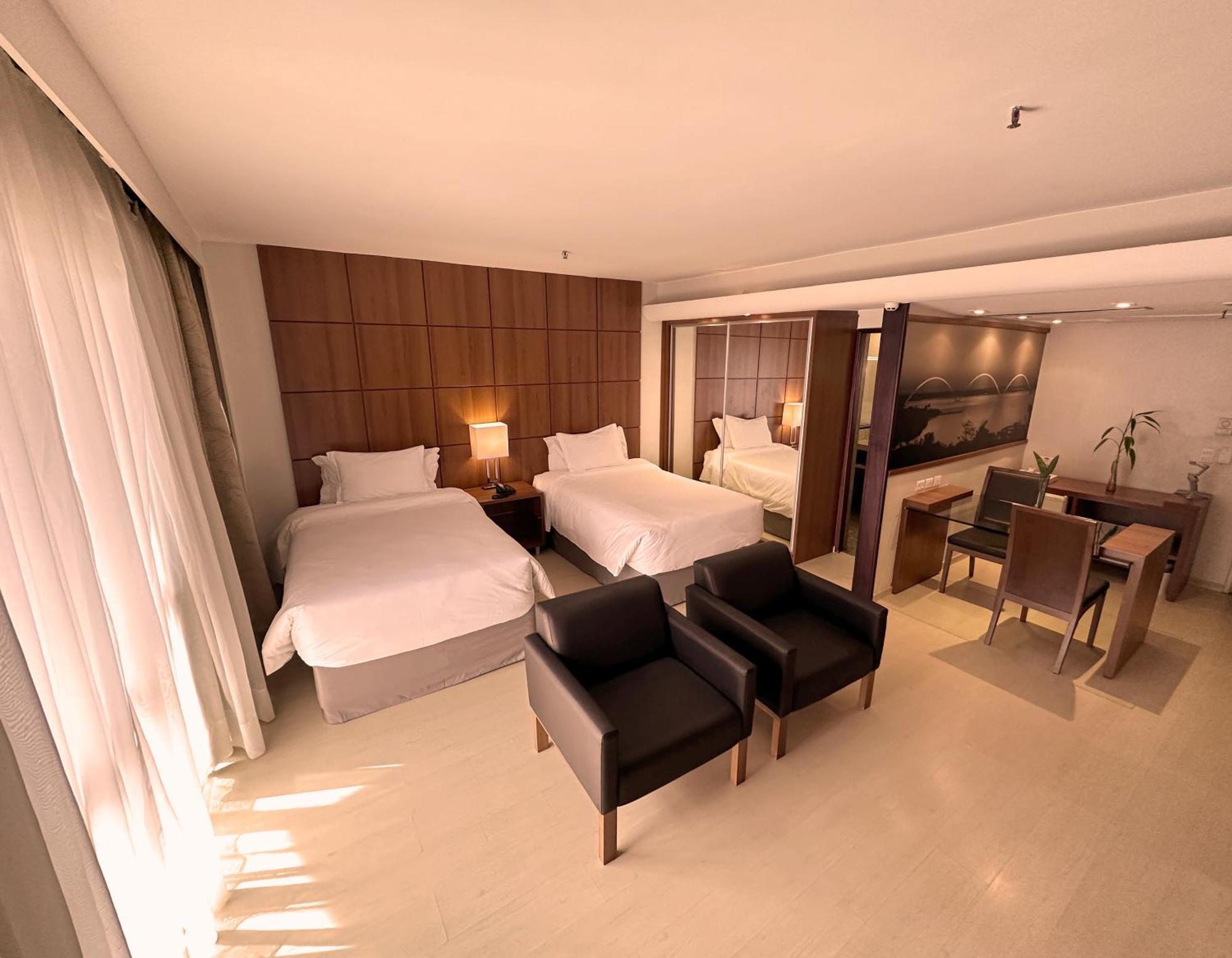 Kubitschek Plaza Hotel Brasília Pokoj fotografie